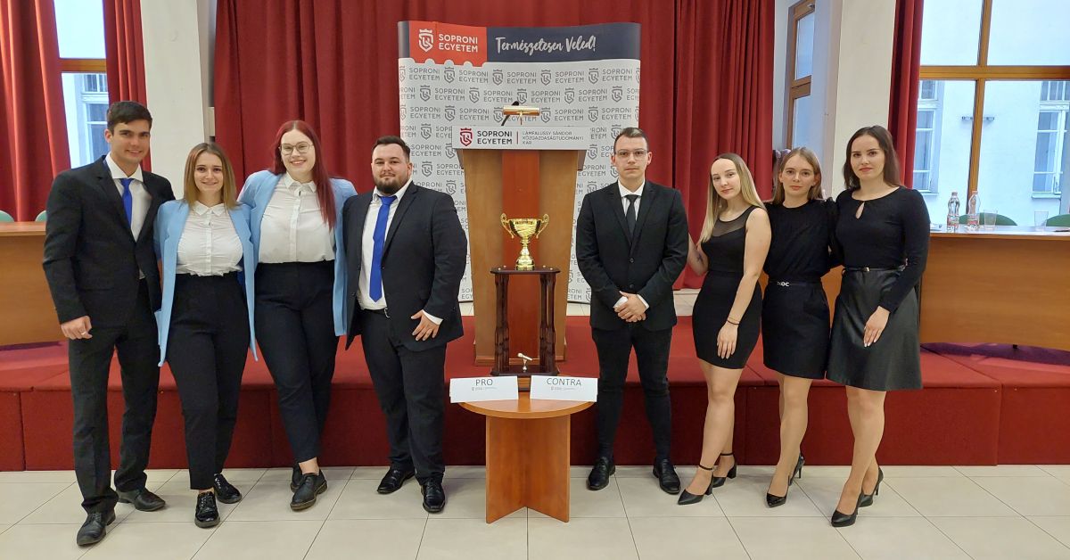 Szakmai vitaversenyt tartottak a soproni közgazdászhallgatók