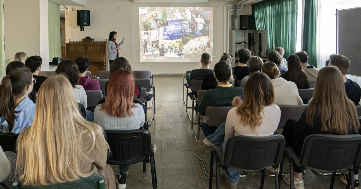 A soproni Fáy Technikumban is bekapcsolódott a PÉNZ7 programokba a Soproni Közgáz