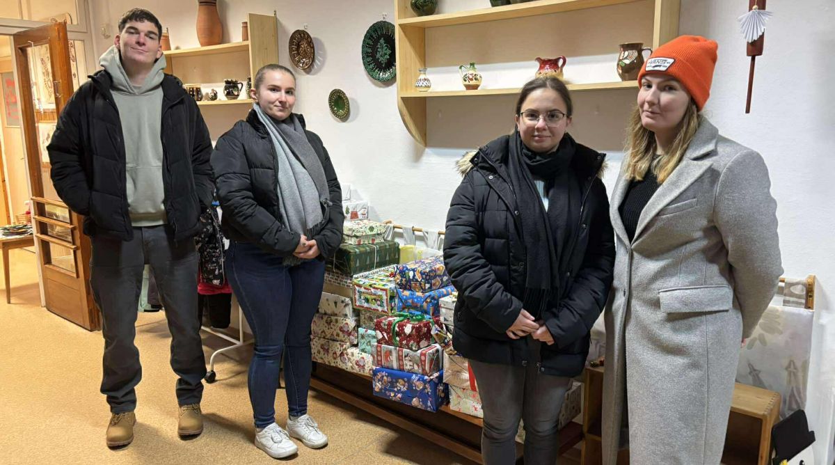 Cipösdoboz1.jpg Cipösdoboz1.jpg